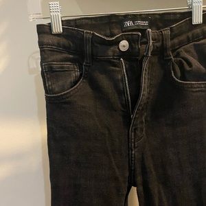 ✨Distressed Black Skinny Jeans✨